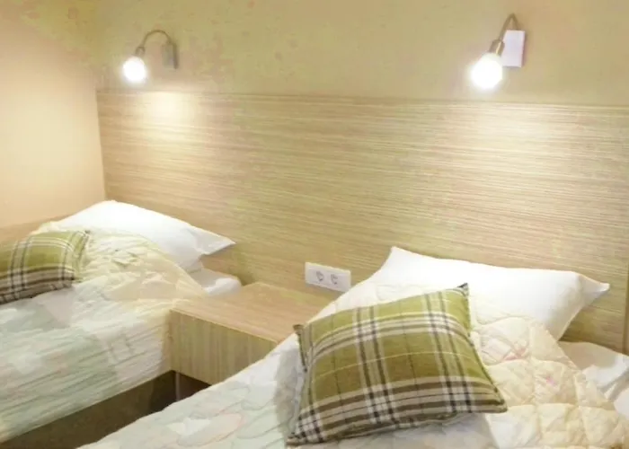 Park Gate Han Vranje